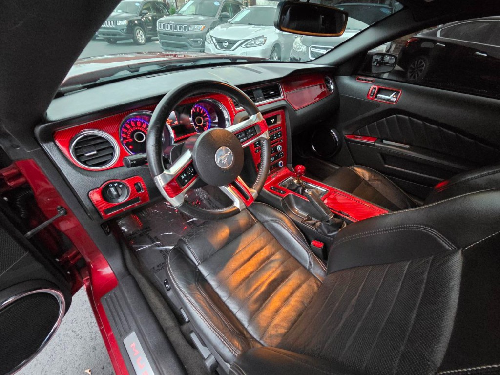 2014 Ford Mustang Image 9