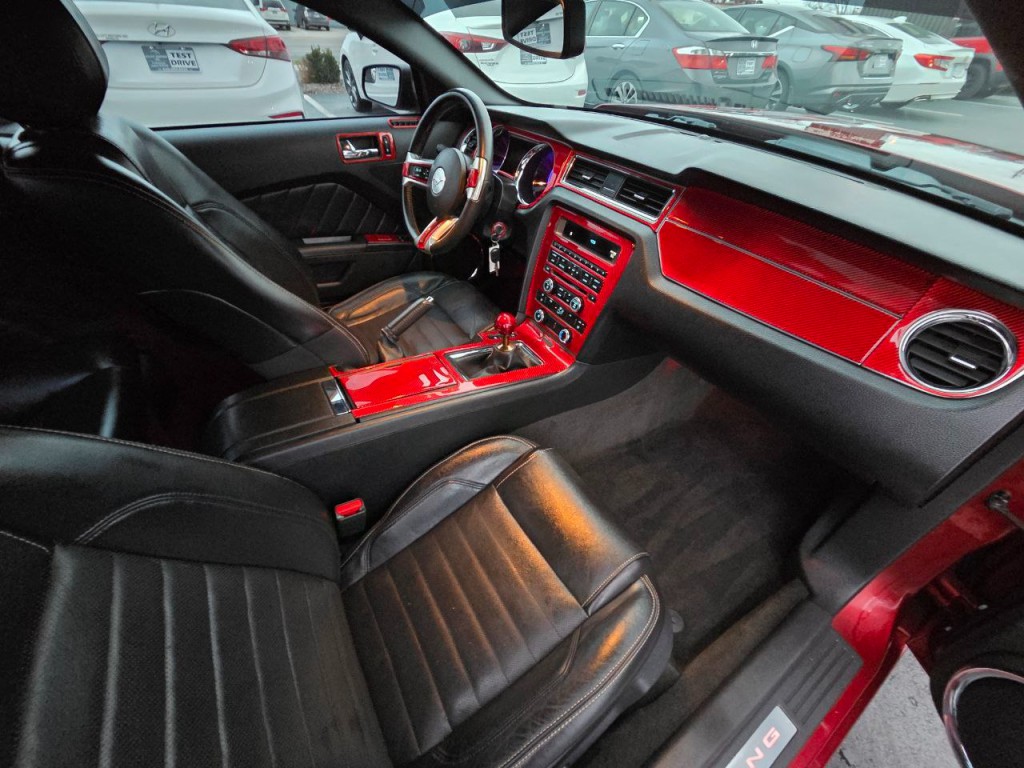 2014 Ford Mustang Image 12