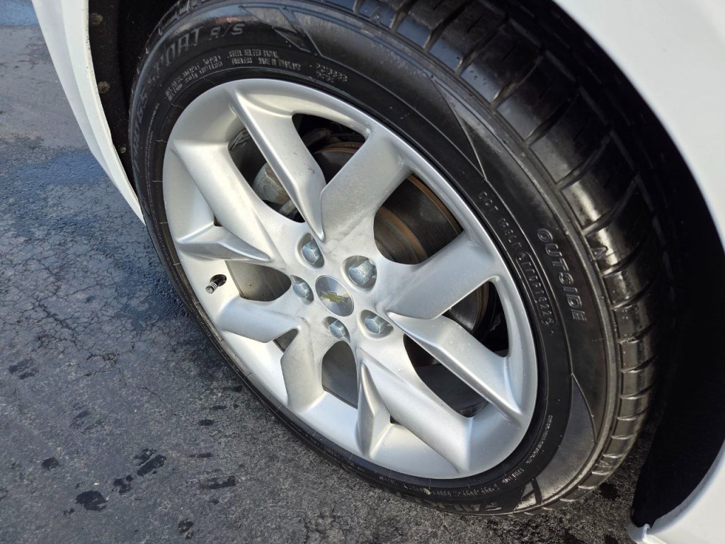 2015 Chevrolet Impala Image 10