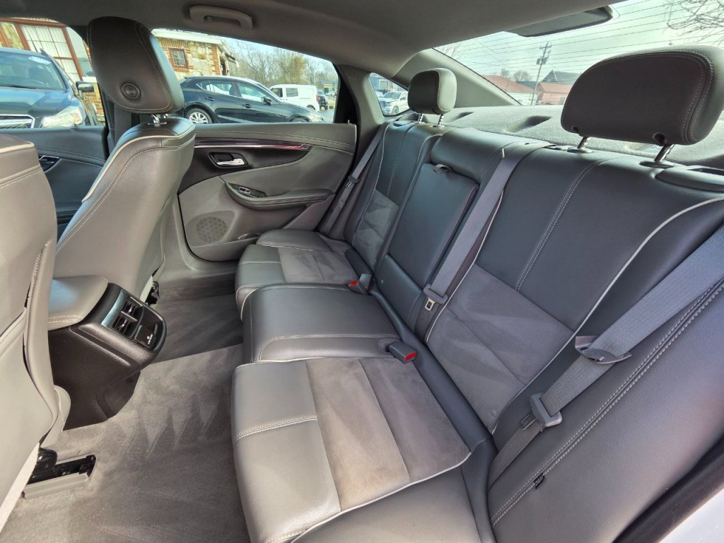 2015 Chevrolet Impala Image 14