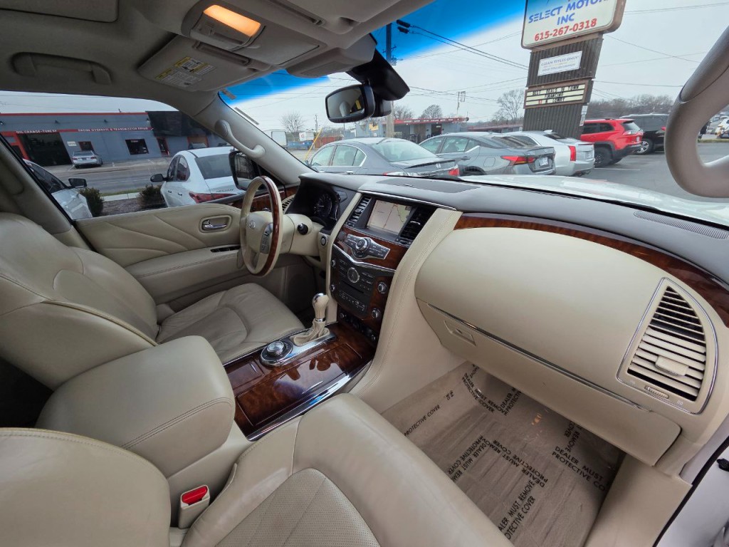 2015 INFINITI QX80 Image 20