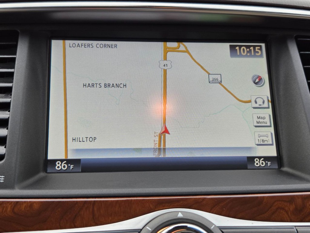 2015 INFINITI QX80 Image 31