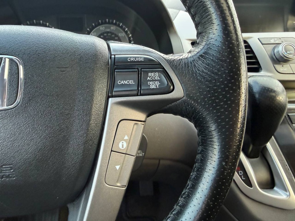 2012 Honda Odyssey Image 23