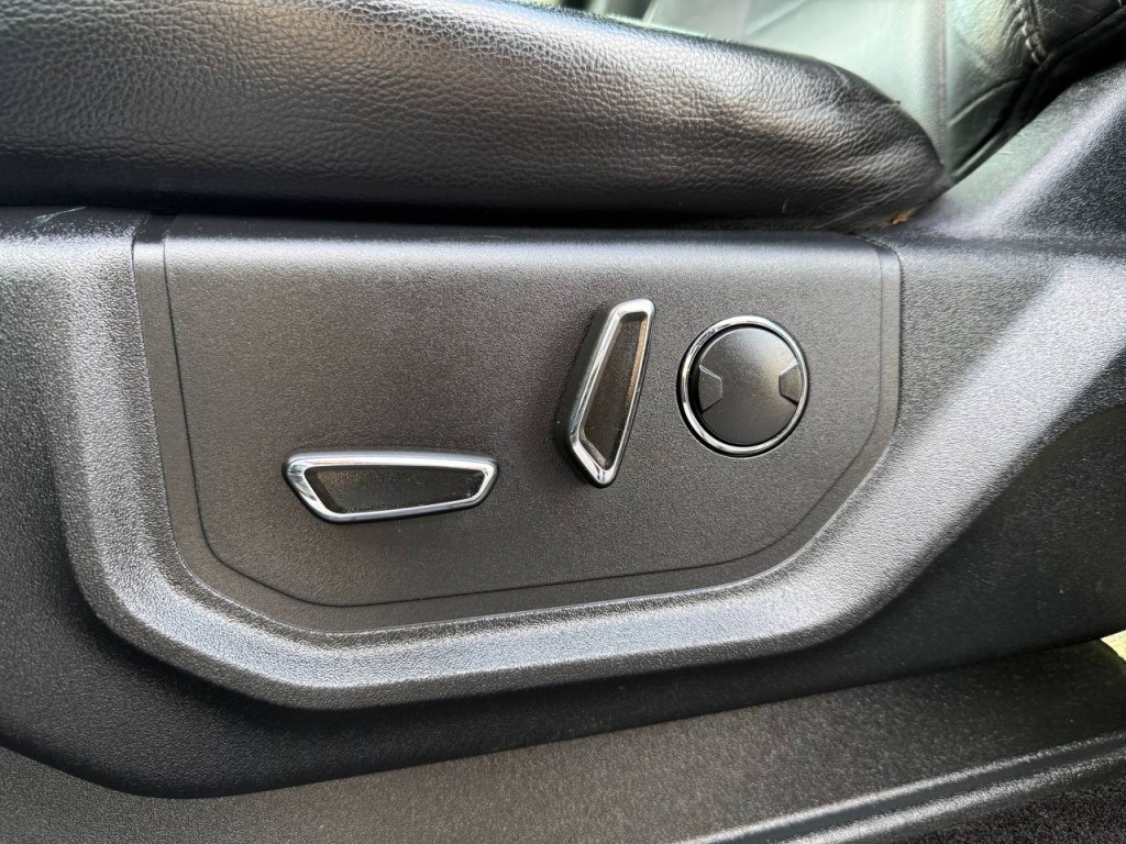 2015 Ford F-150 Image 18