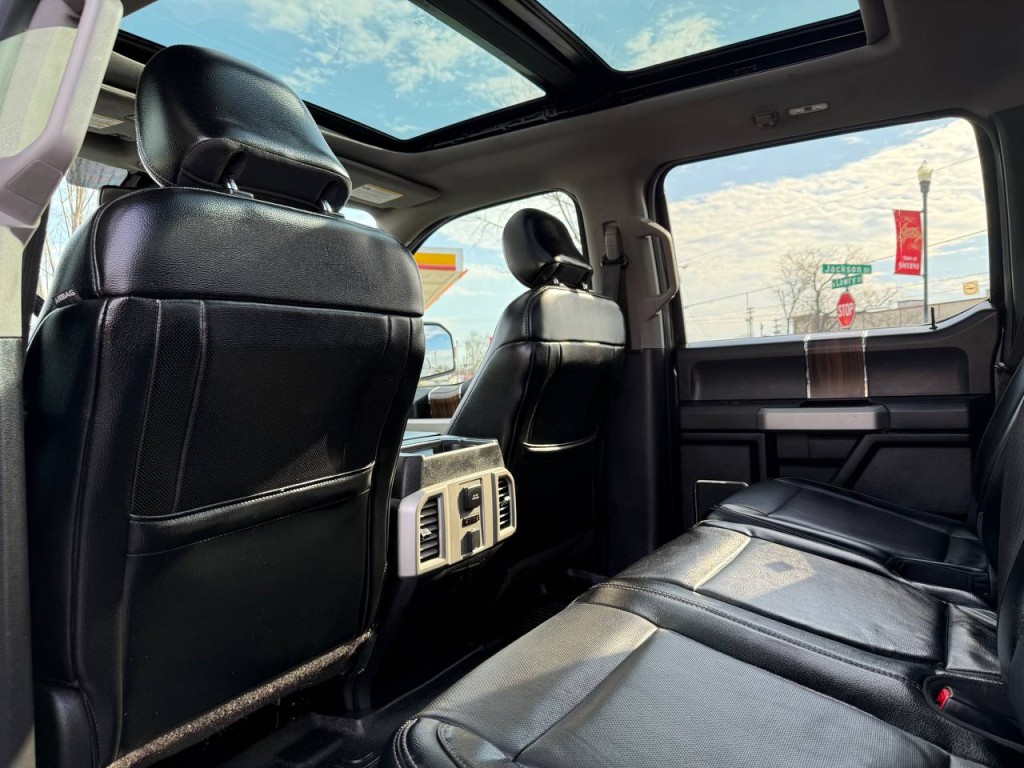 2015 Ford F-150 Image 21