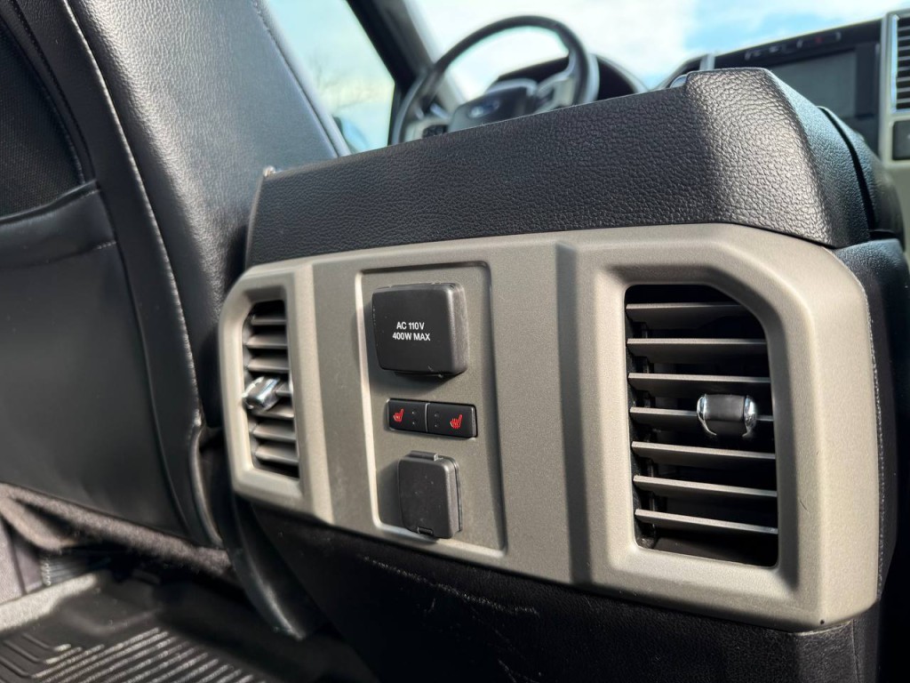 2015 Ford F-150 Image 29