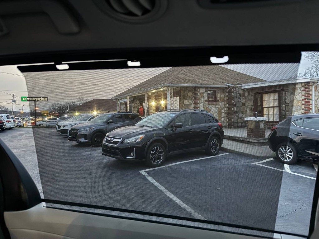 2011 Toyota Sienna Image 25