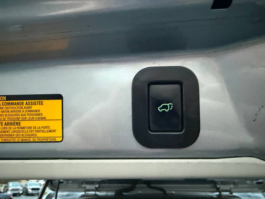 2011 Toyota Sienna Image 27