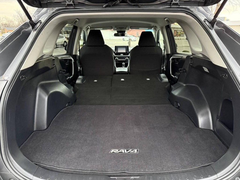 2019 Toyota Rav4 Image 19
