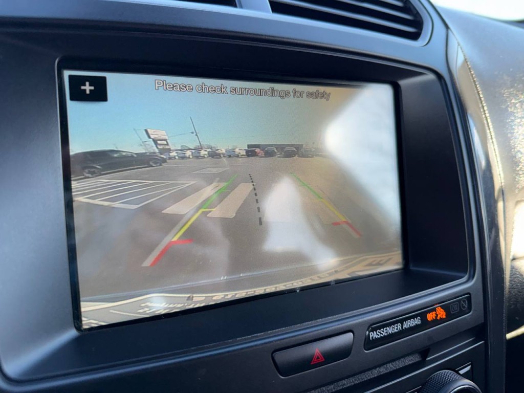 2018 Ford Explorer Image 38