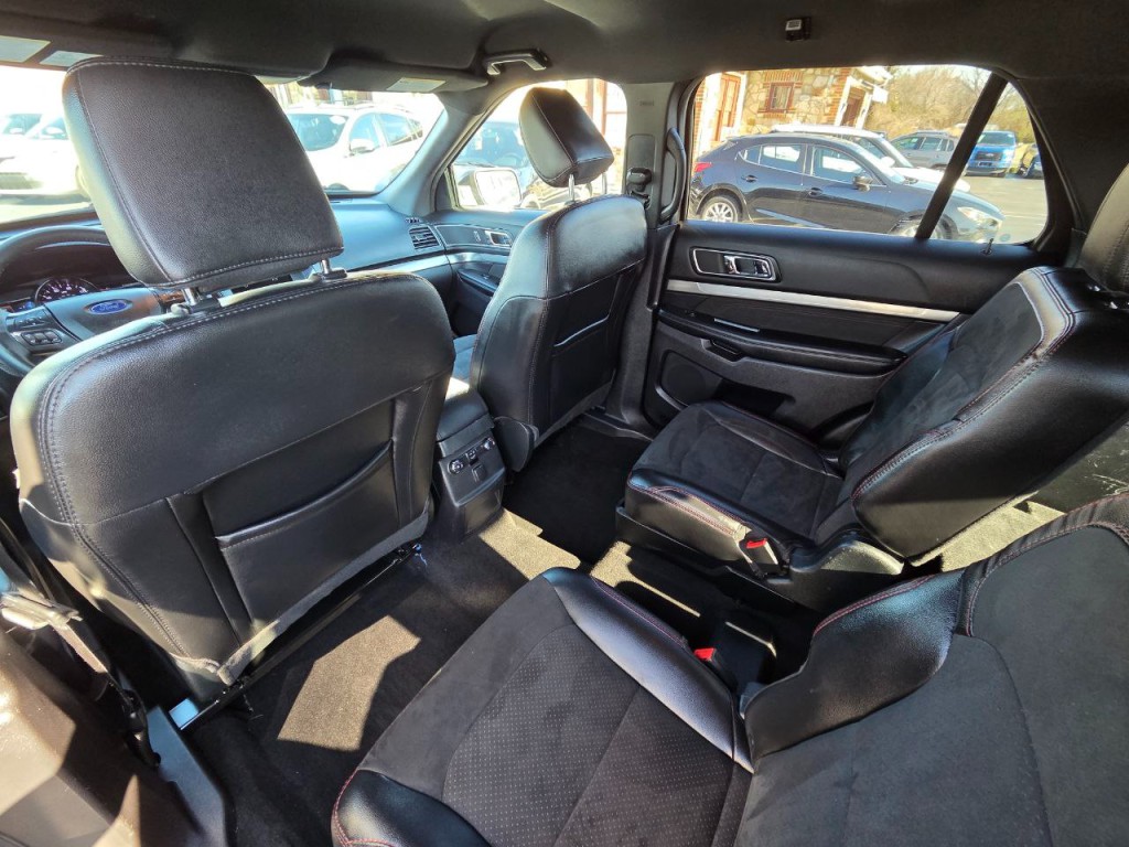2018 Ford Explorer Image 14