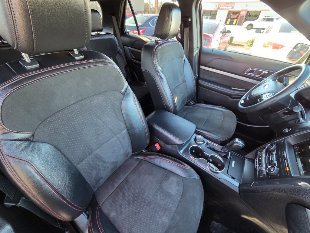 2018 Ford Explorer Image 20