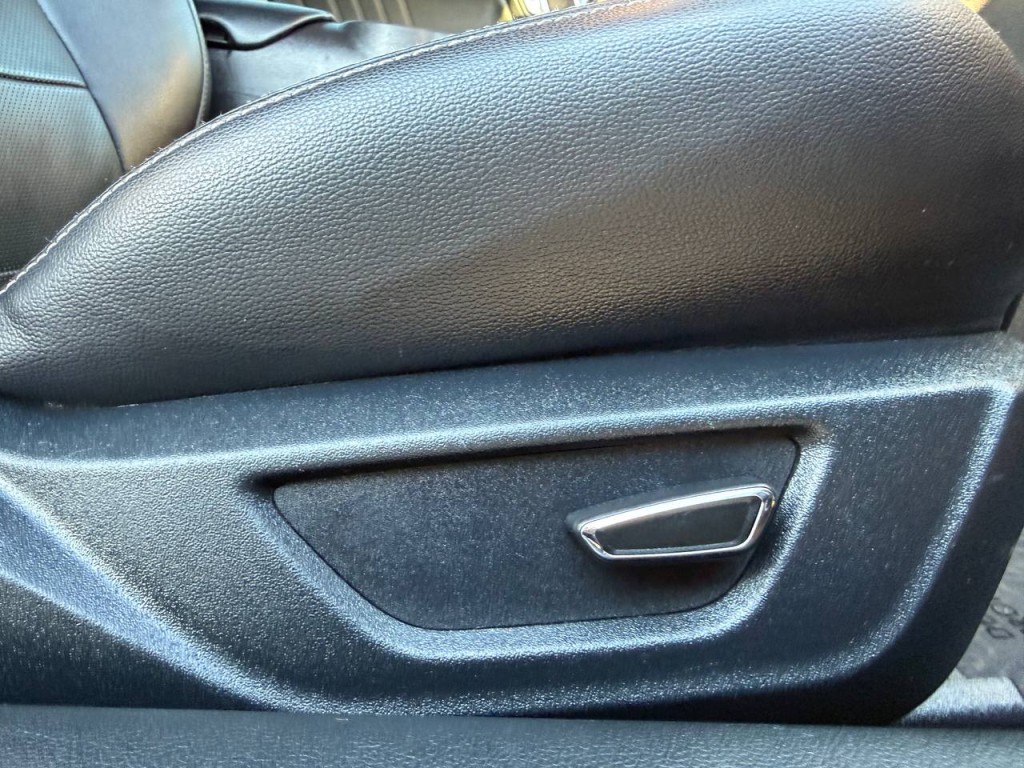 2019 Ford Mustang Image 27