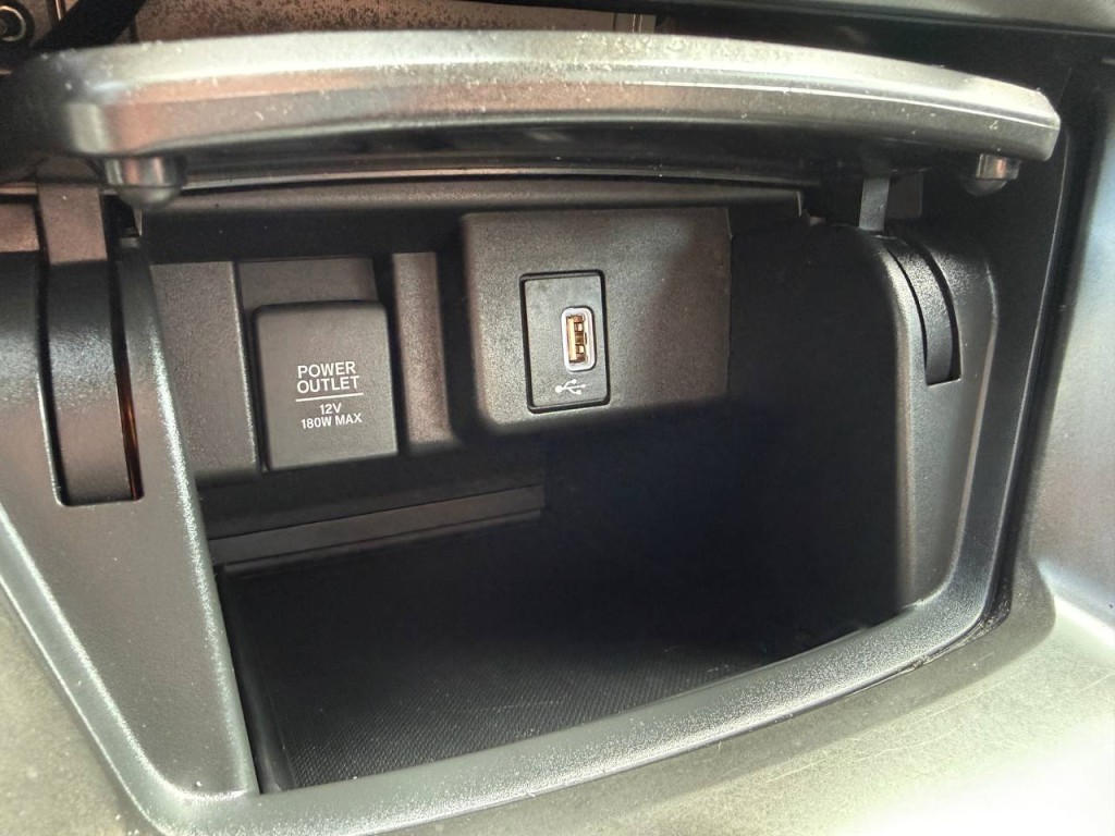 2018 Honda Accord Image 32