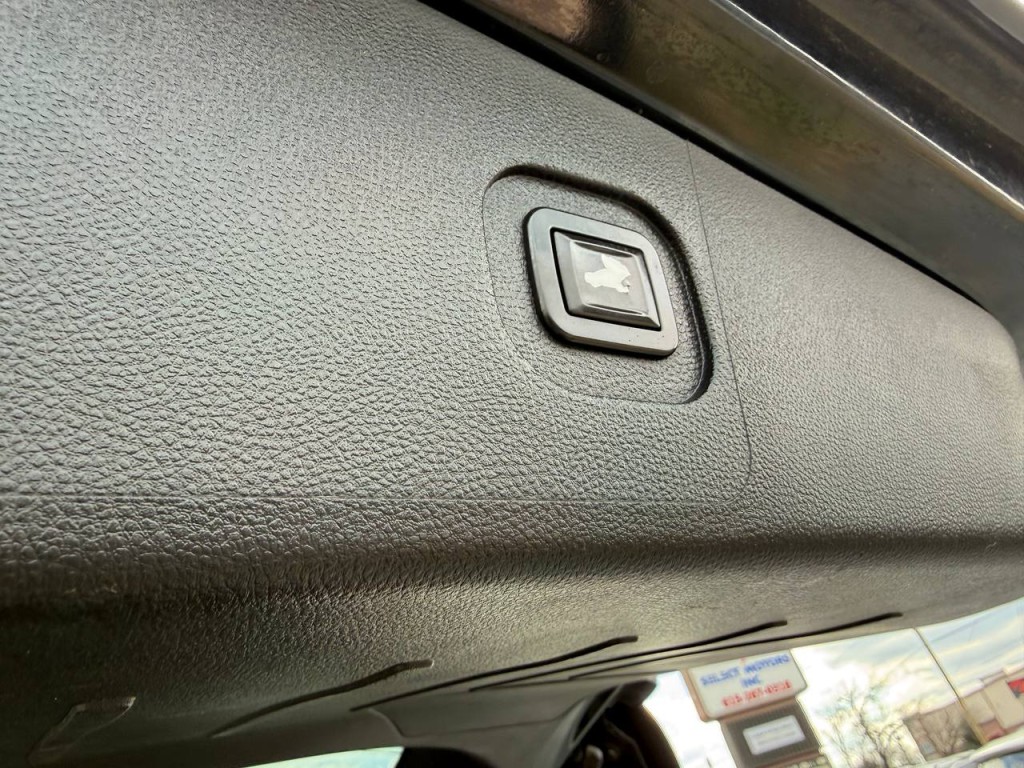 2017 GMC Terrain Image 31