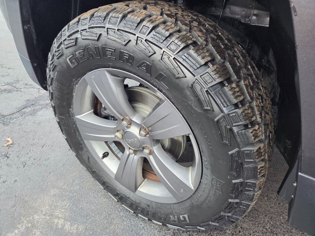 2015 Jeep Patriot Image 12