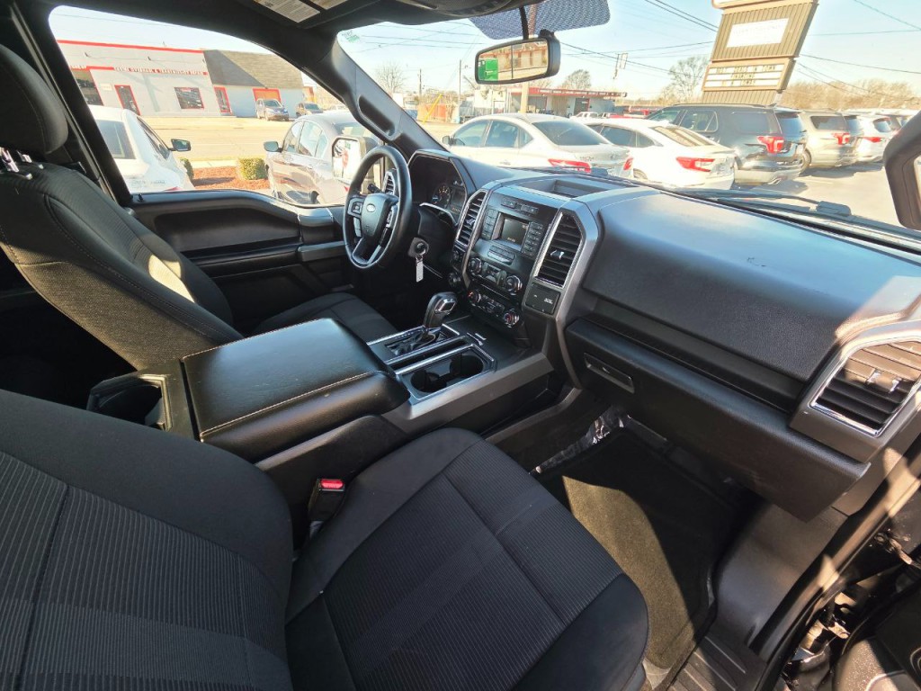 2016 Ford F-150 Image 19