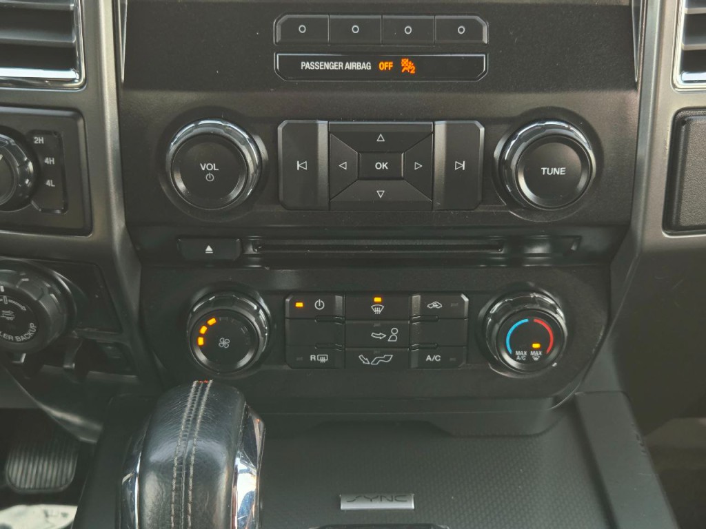 2016 Ford F-150 Image 25