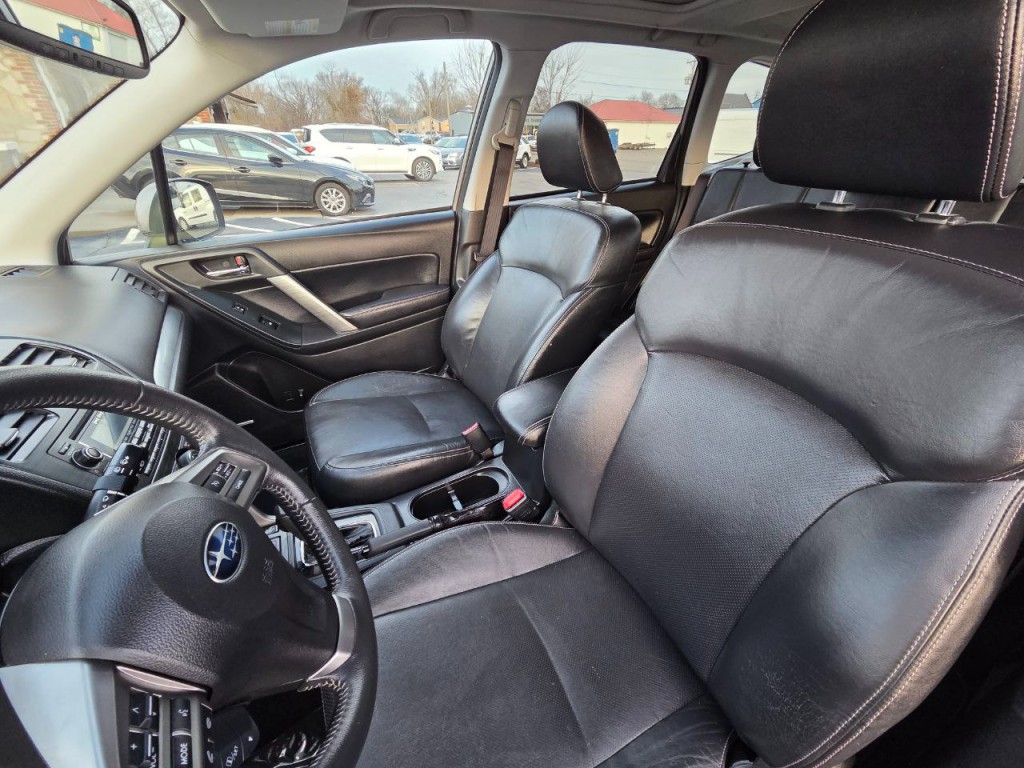 2015 Subaru Forester Image 13