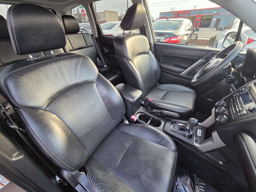 2015 Subaru Forester Image 19