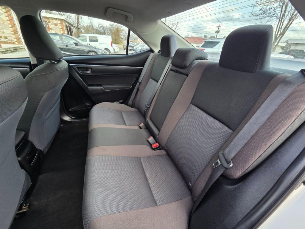 2019 Toyota Corolla Image 15