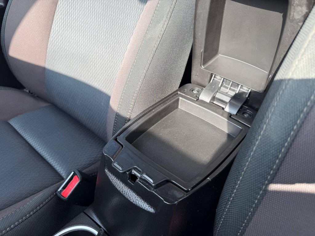 2019 Toyota Corolla Image 30