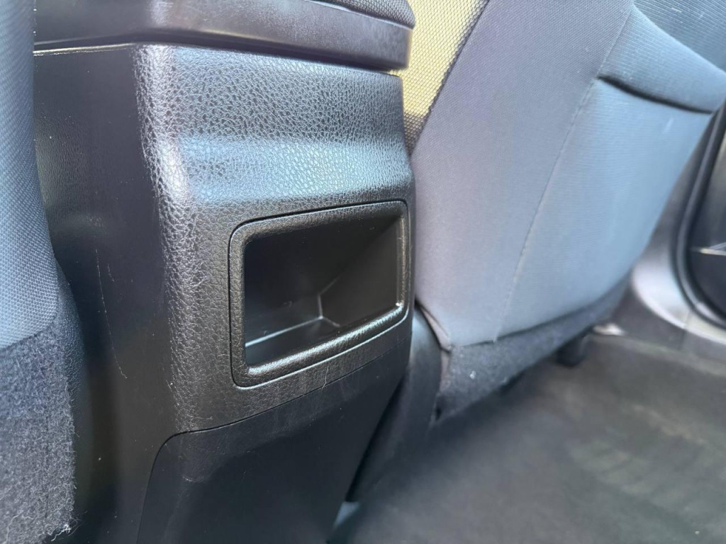 2019 Toyota Corolla Image 32