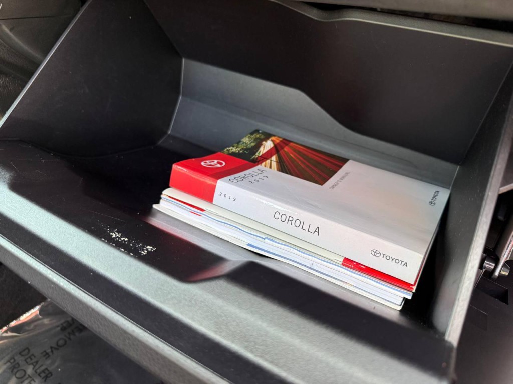 2019 Toyota Corolla Image 33