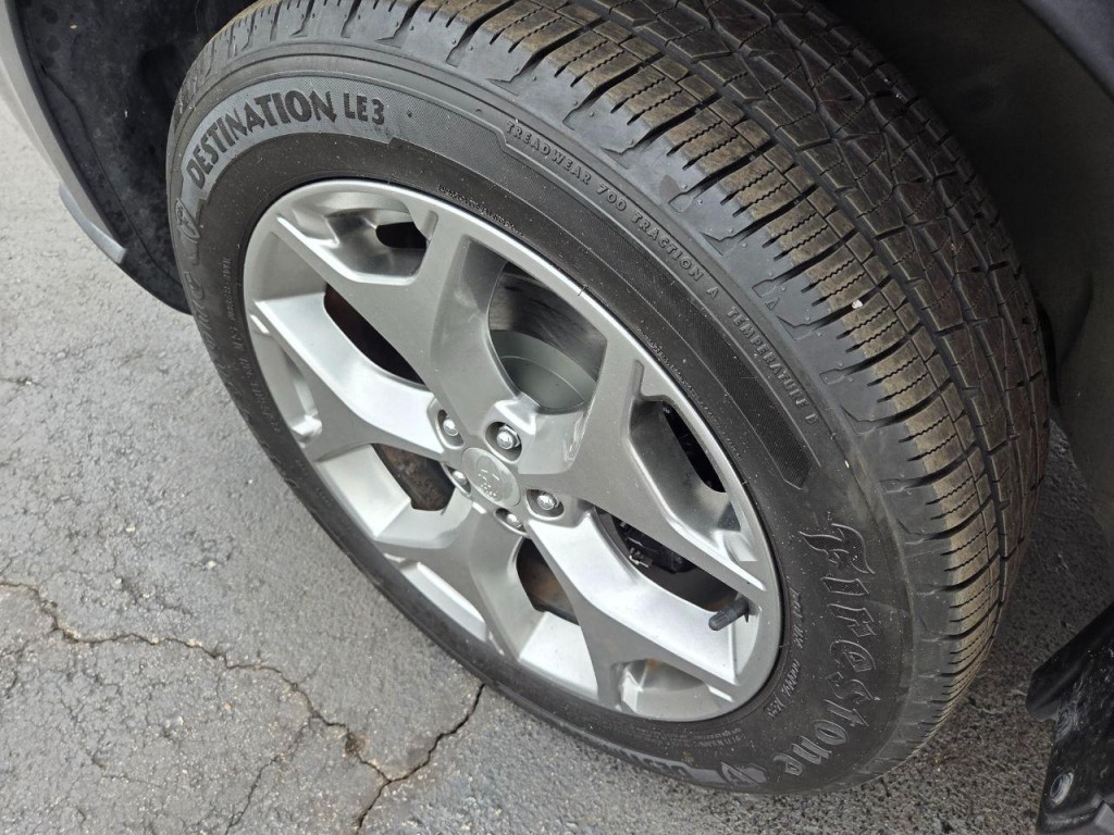 2016 Subaru Forester Image 11