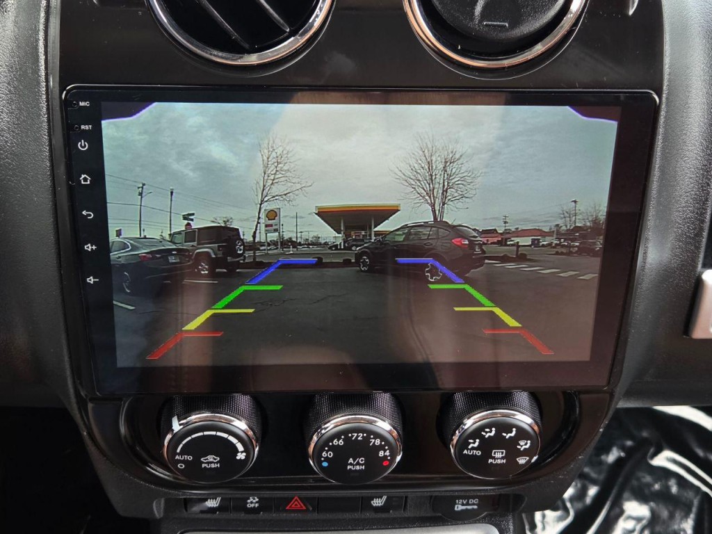 2014 Jeep Compass Image 29