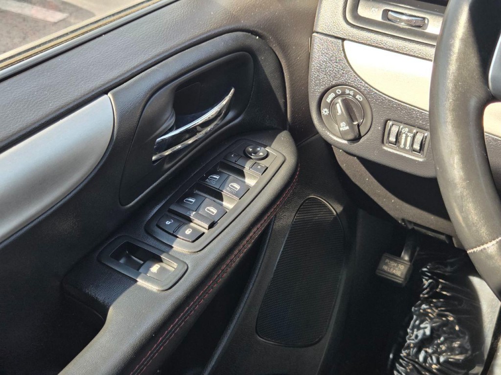 2018 Dodge Grand Caravan Image 29