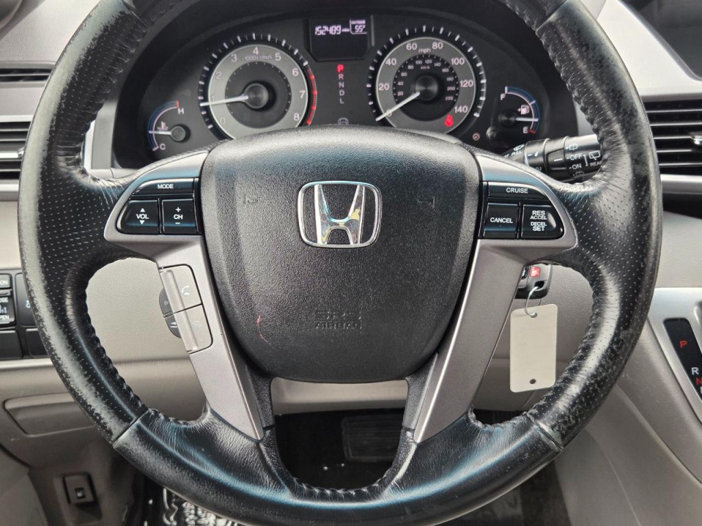 2012 Honda Odyssey Image 24