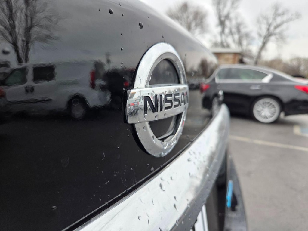 2013 Nissan Altima Image 9