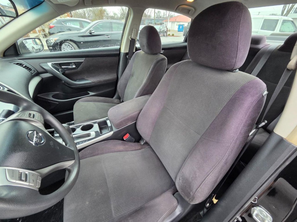 2013 Nissan Altima Image 12