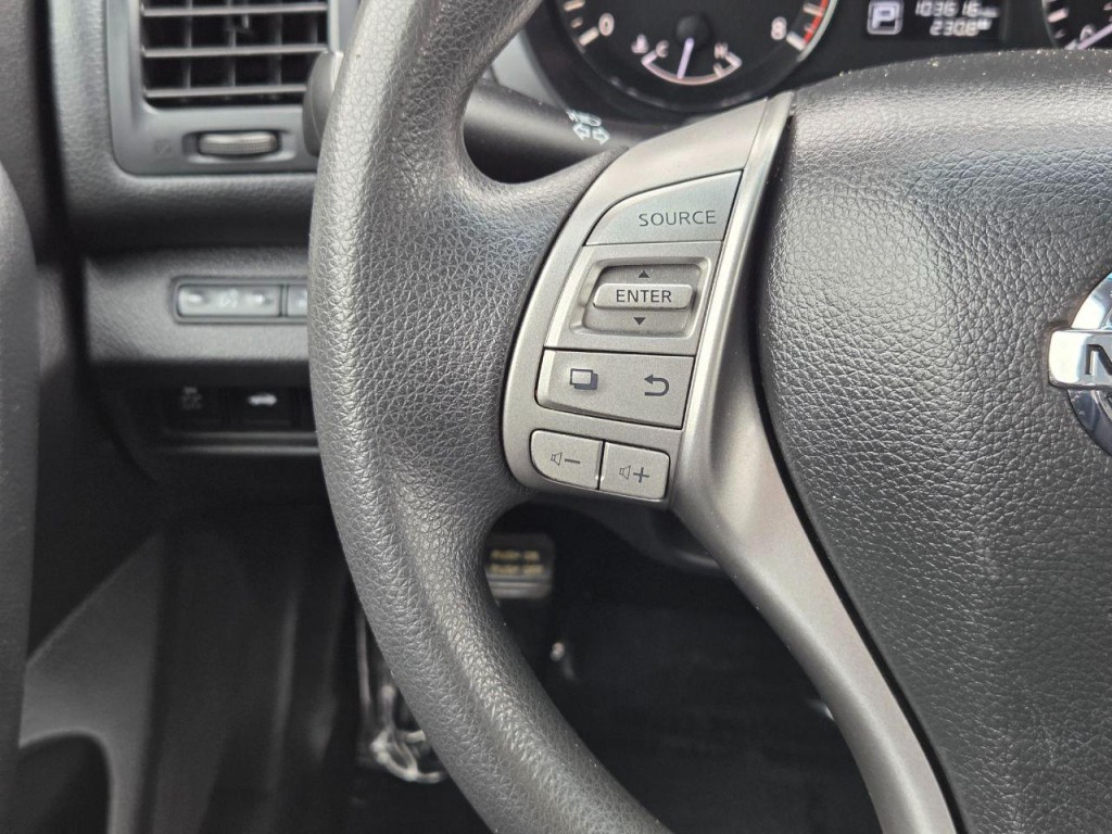 2013 Nissan Altima Image 22