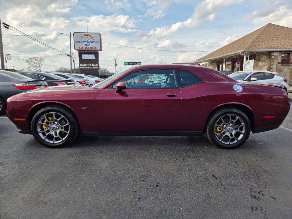 2017 Dodge Challenger Image 3