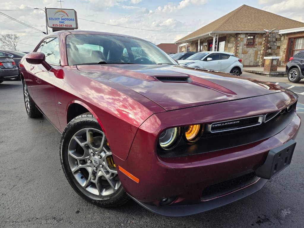 2017 Dodge Challenger Image 7