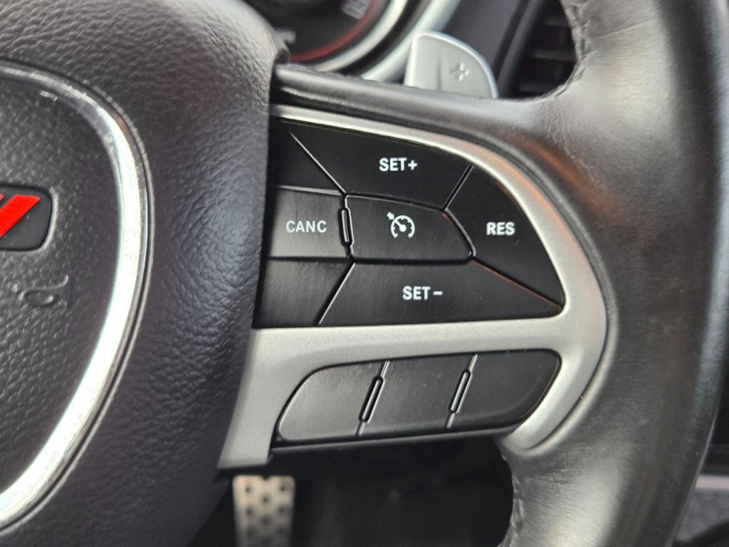 2017 Dodge Challenger Image 23