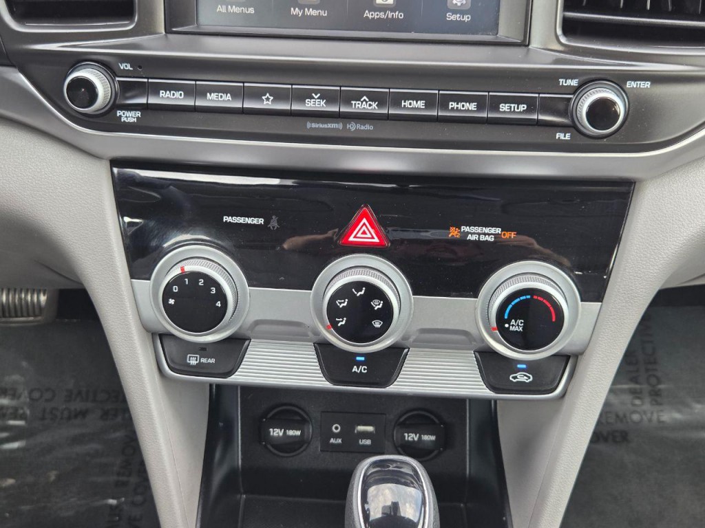 2019 Hyundai Elantra Image 23