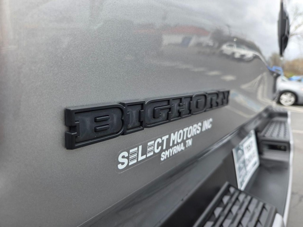 2023 RAM 1500 Image 9