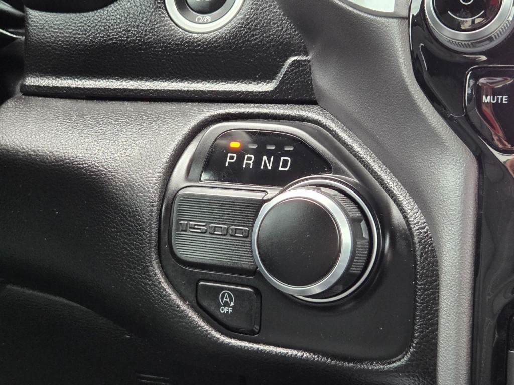 2023 RAM 1500 Image 24