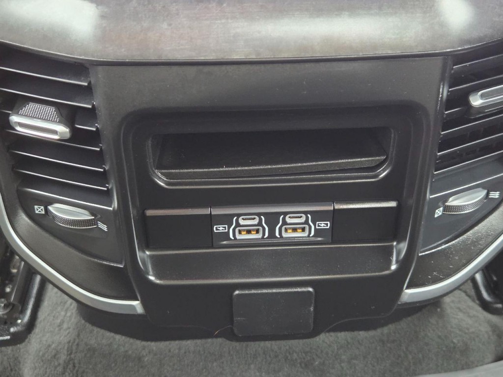2023 RAM 1500 Image 27