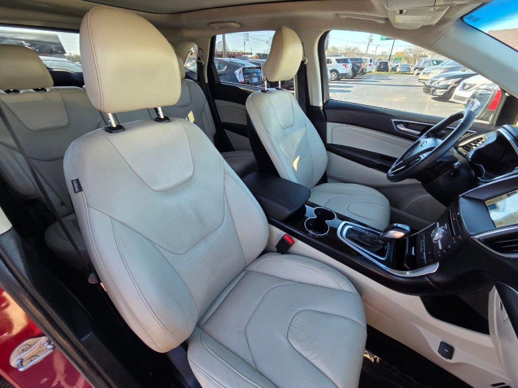2018 Ford Edge Image 20