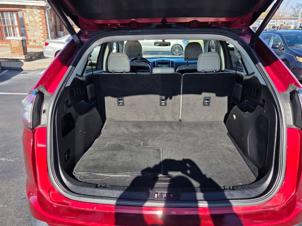 2018 Ford Edge Image 21