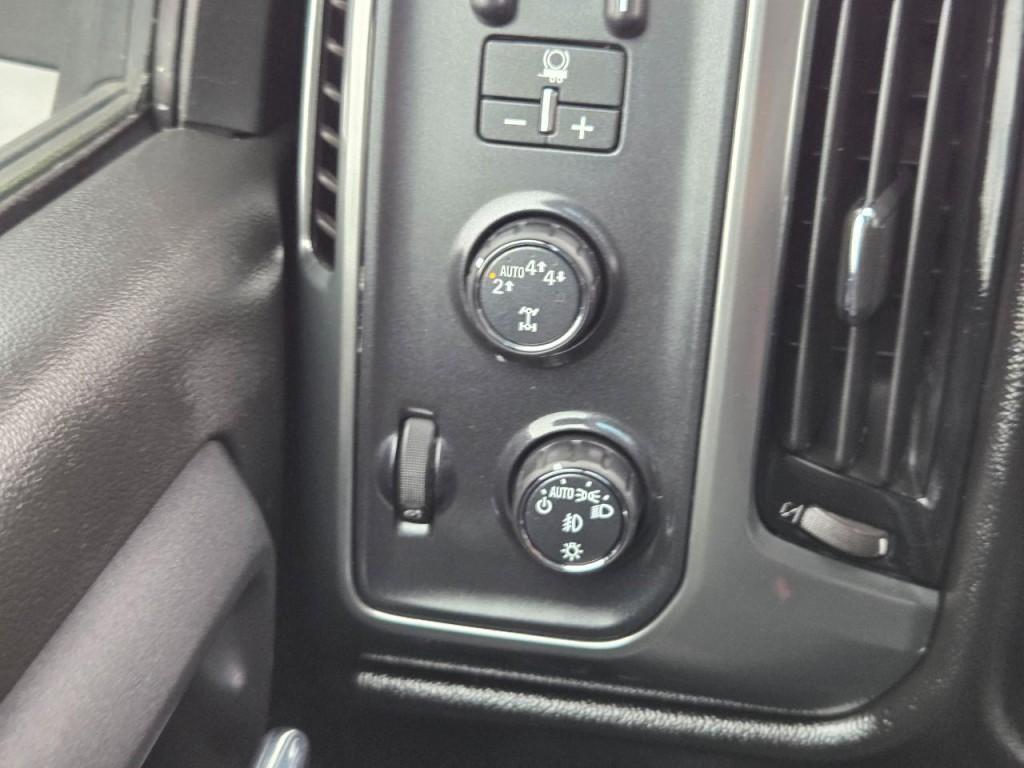 2018 Chevrolet Silverado 1500 Image 30