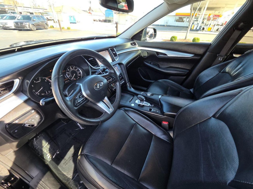 2019 INFINITI QX50 Image 10