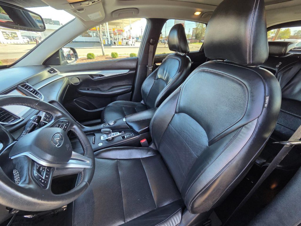 2019 INFINITI QX50 Image 11