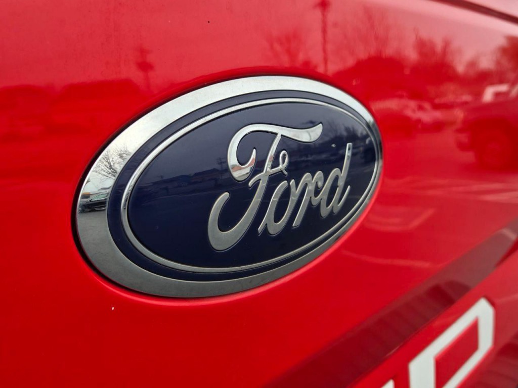 2018 Ford F-150 Image 8