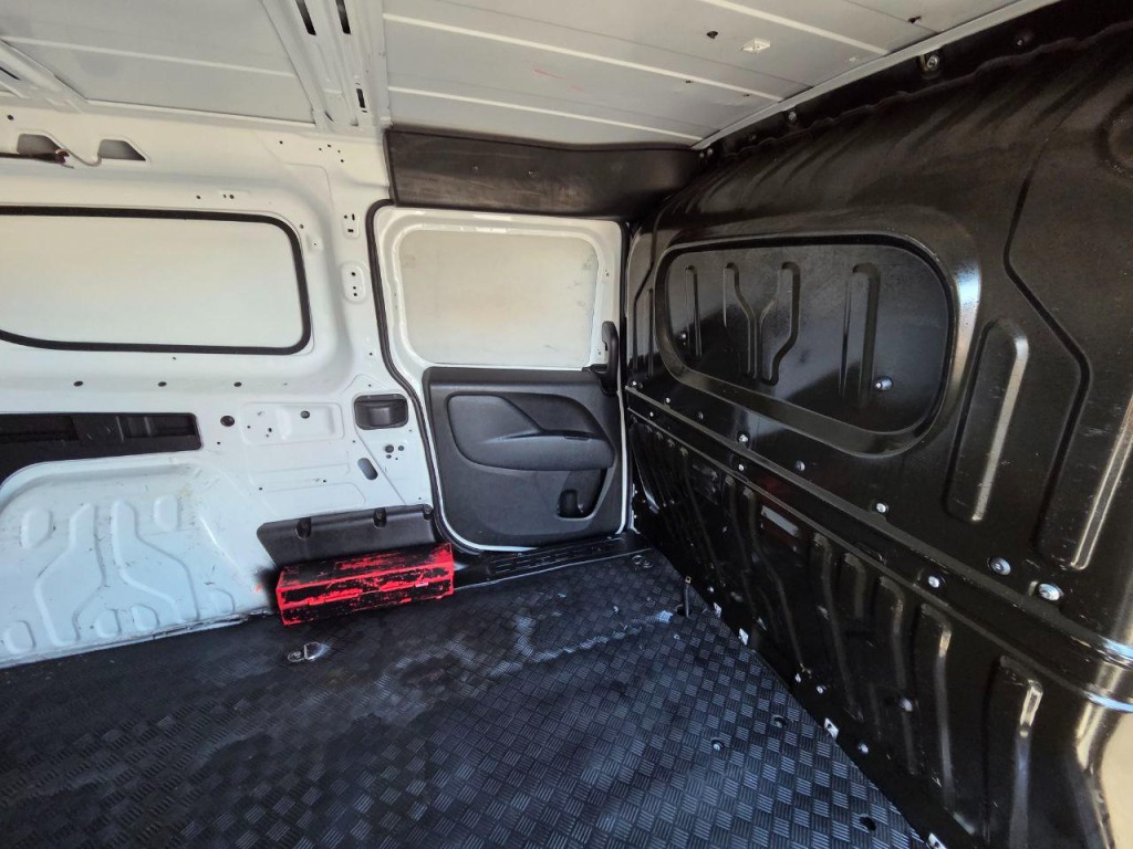 2019 RAM Promaster Image 20