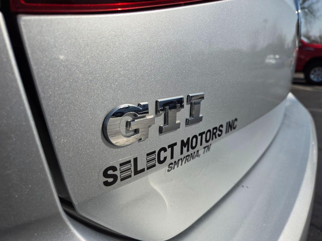 2017 Volkswagen GTI Image 10
